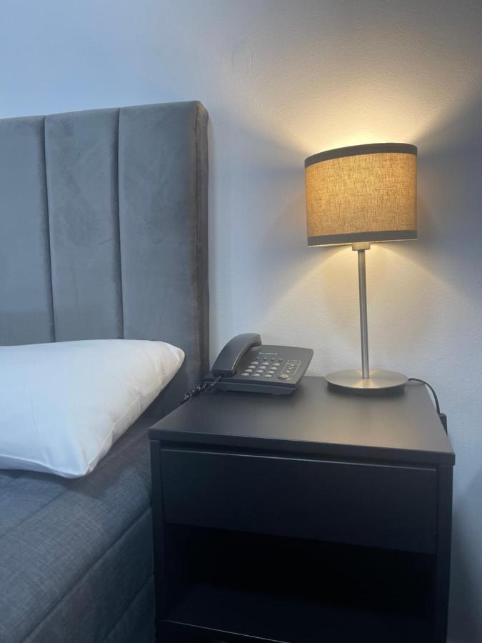 City West Motel Adelaide Exteriör bild