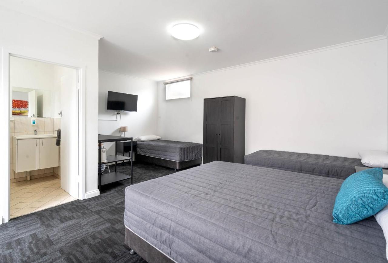 City West Motel Adelaide Exteriör bild